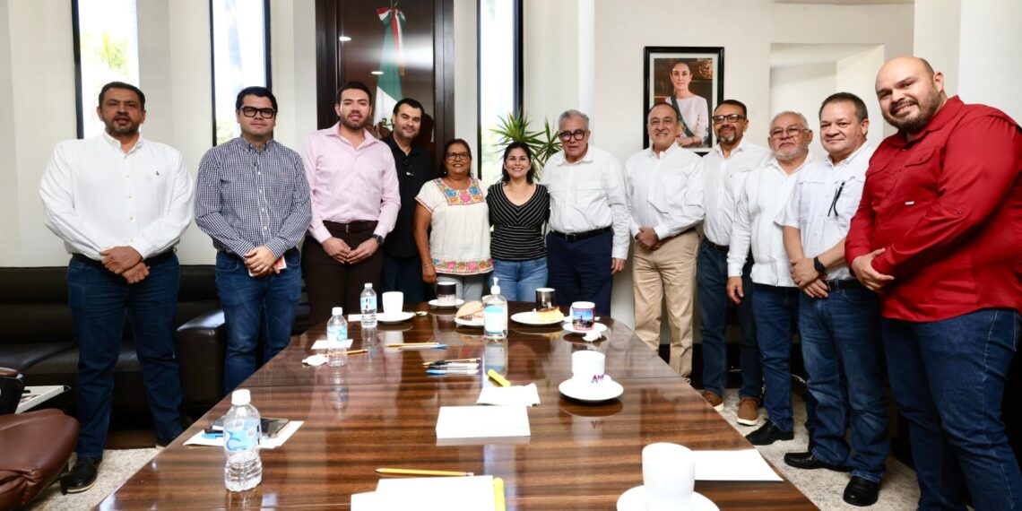 Gobernador Rocha, alcalde de Ahome y diputados definen obras prioritarias a realizar a partir de enero