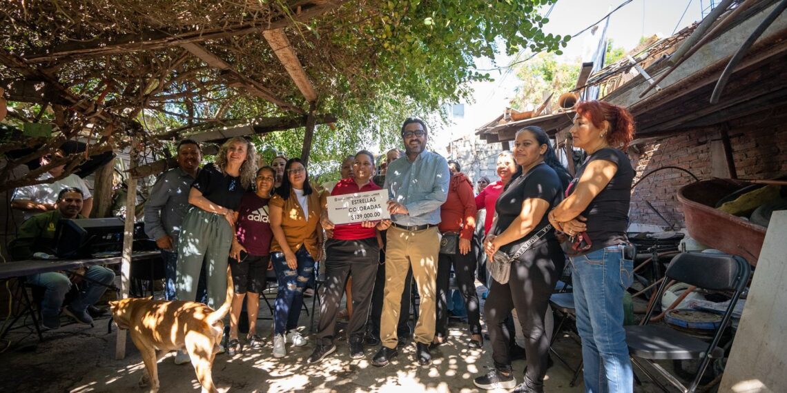 “Es muy buena oportunidad la que se nos está dando”: beneficiarias del programa Mujeres Emprendedoras por el Bienestar al recibir apoyo de Juan de Dios Gámez