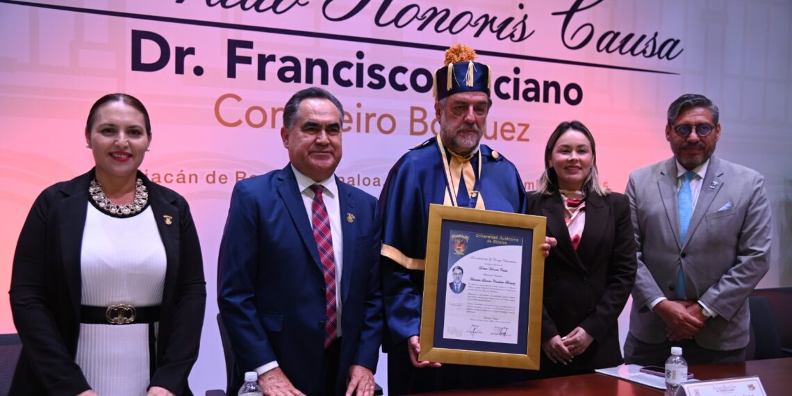 Entrega la UAS el Grado de Doctor Honoris Causa a Luciano Concheiro, reconociendo su aporte académico y científico, así como su labor por la justicia social y la transformación educativa de México