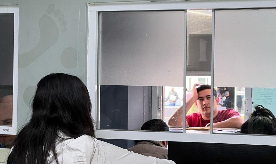 “¡Atencion.. Este miércoles ultimo día del programa Ponte al Corriente!”