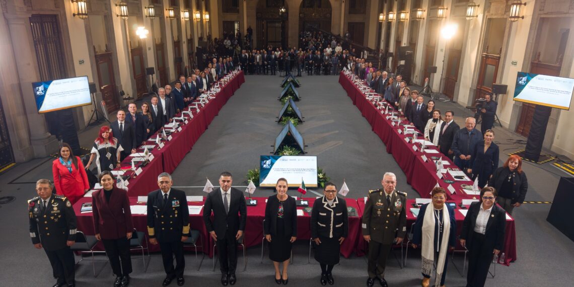 Juntos vamos a reducir la extorsión: Presidenta Claudia Sheinbaum en la 52 sesión ordinaria del Consejo Nacional de Seguridad Pública