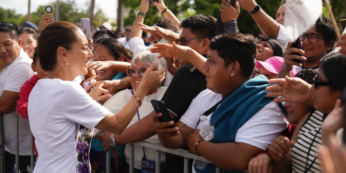 En Quintana Roo, Presidenta Claudia Sheinbaum entrega 225 viviendas nuevas, 497 liberaciones de hipoteca y 193 escrituras