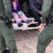 Denuncian que niños migrantes de tres años acuden solos ante jueces en Arizona