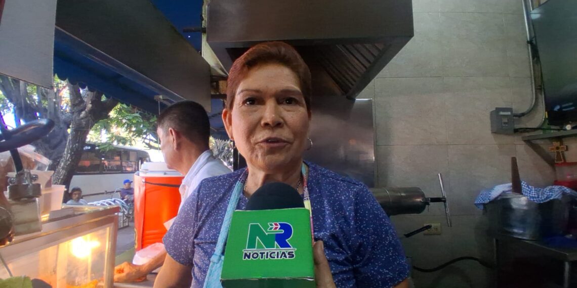 Churros que resisten: la familia Sánchez Cota mantiene viva una tradición en el Mercado 030