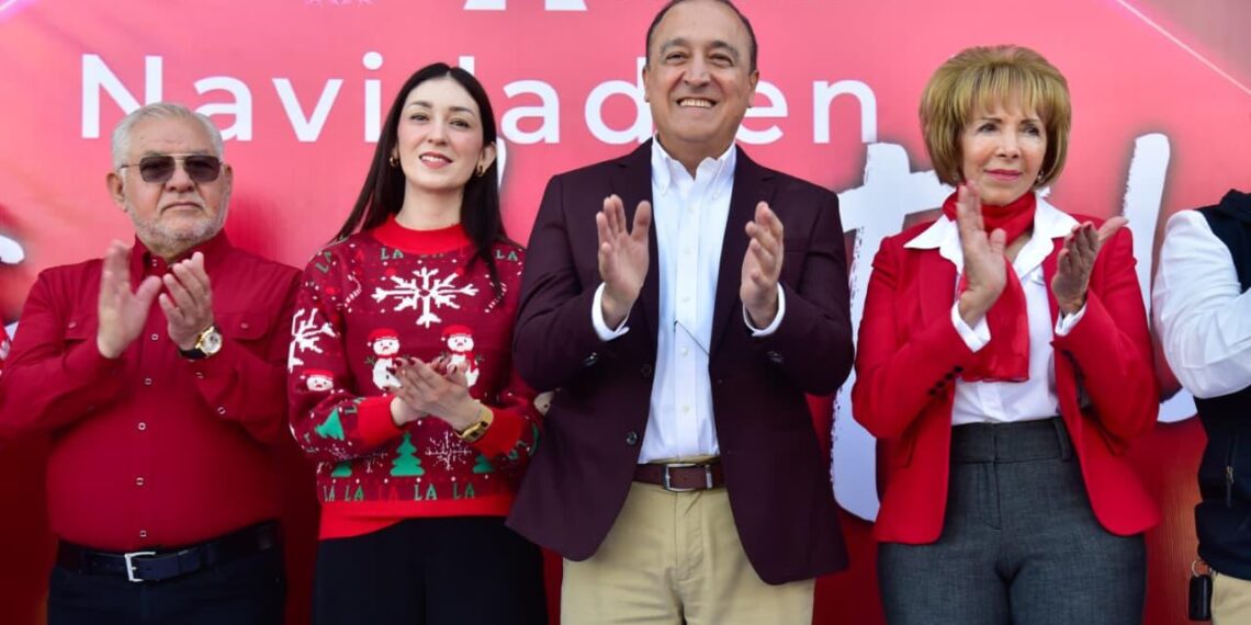 El alcalde de Ahome encabeza la posada “Navidad en la Casa de Todos” con representantes de colonias y comunidades.