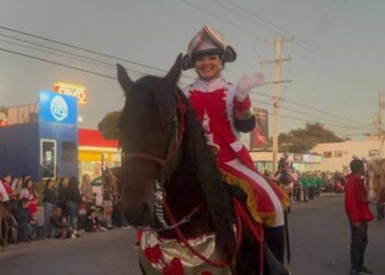 Este fin de semana inicia el desfile navideño “Jesús es la Onda 2025” en Los Mochis.