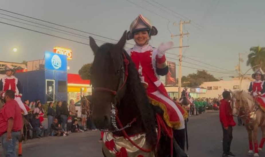 Este fin de semana inicia el desfile navideño “Jesús es la Onda 2025” en Los Mochis.