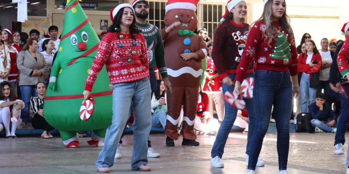 Con presentaciones artísticas, concursos y actividades recreativas, la Facultad de Medicina lleva a cabo su tradicional Festival Navideño
