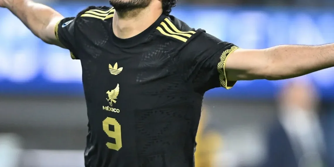 El mexicano Raúl Jiménez recibe halagos de Marco Silva, DT del Fulham: “Lucha como si tuviera 18 o 19 años, siempre lo da todo”