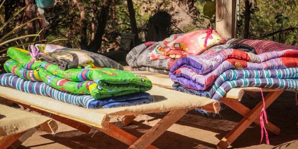 SEBIDES fortalece el acompañamiento social a familias que retornan a comunidades de Tepuche, en Culiacán