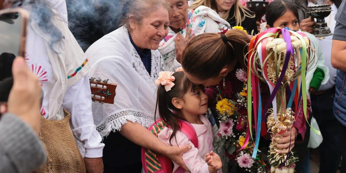 “El Gobierno tiene la obligación de hacer justicia para los pueblos”: Presidenta Claudia Sheinbaum entrega reconocimiento a ejido “nuevo cruz del palmar” en San Miguel de Allende, Guanajuato