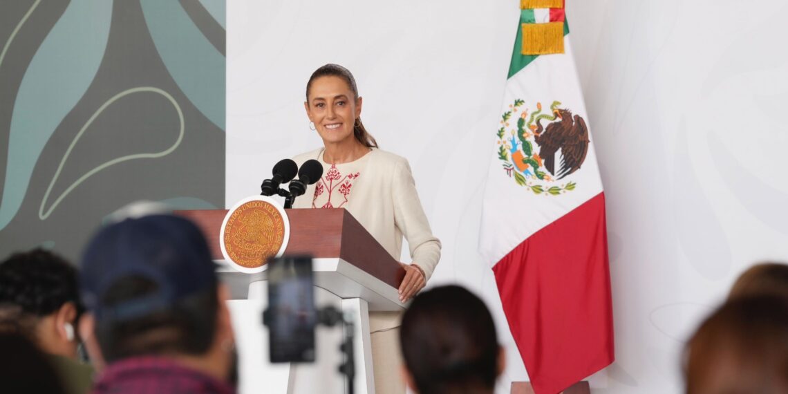 Entre 2026 y 2027 se invertirán en Veracruz 20 mil mdp para carreteras, obras de agua potable, vivienda y reconstrucción: Presidenta Claudia Sheinbaum