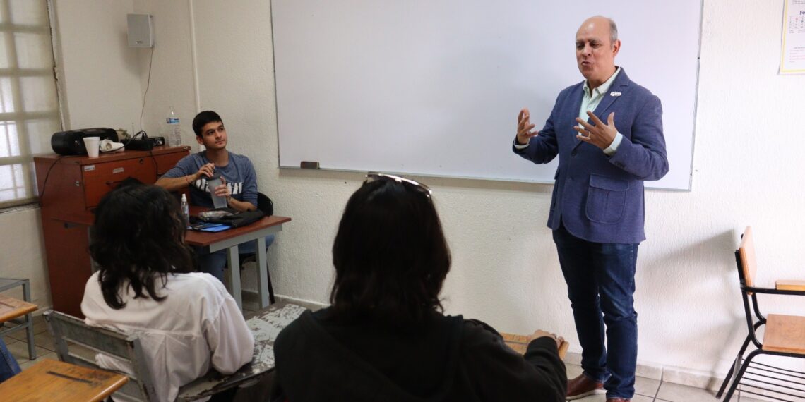 Con gran dinamismo, el Centro de Estudio de Idiomas Culiacán de la UAS reanudó sus actividades con aulas llenas en un ambiente seguro y tranquilo