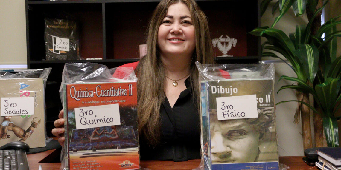 Garantiza la UAS formación de calidad, con la entrega oportuna de libros de texto en todo el estado a 60 mil alumnos de nivel bachillerato