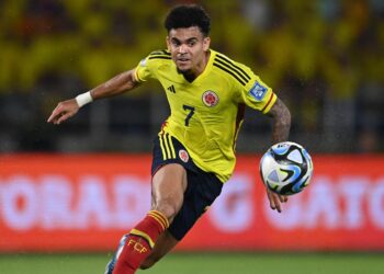 Futbolista es enviado a prisión tras ser detenido con arma robada en Perú