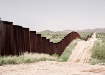 Tiroteo cerca de la frontera entre EU y México deja una persona en estado crítico