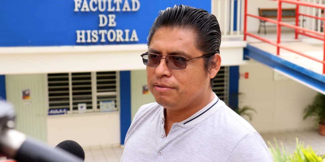 Lleva la Facultad de Historia de la UAS la difusión del conocimiento a las preparatorias y otros subsistemas, para que crezca el interés por esta disciplina