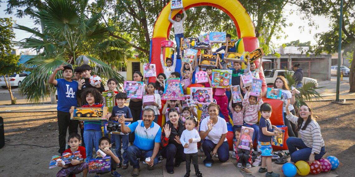 DIF Culiacán pone en marcha la Ruta de la Alegría con entrega de juguetes y festejos por el Día de Reyes