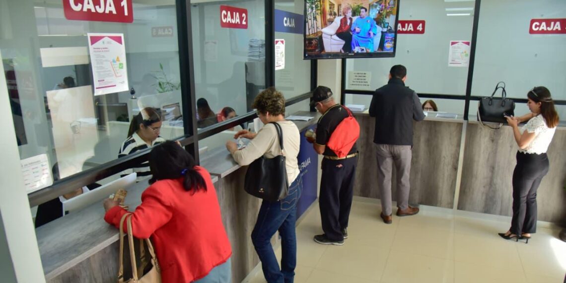 Inicia programa de descuentos de 40% en predial para sector industrial, comercial y de servicios