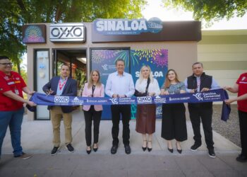 Gobierno de Sinaloa impulsa productos locales con “Exhibidor Camino Comercial” en tiendas OXXO