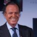 Fiscalía española archiva la denuncia por agresión sexual en contra del cantante Julio Iglesias
