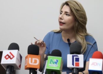 Reforma electoral, un paso más hacia la dictadura, advierte Roxana Rubio