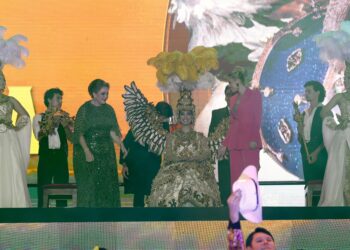 ¡Anahí I es coronada como Reina del Carnaval Internacional de Mazatlán 2026!