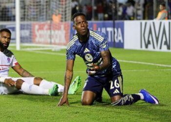 Polémica contra el América; Olimpia arremete por “hacer tiempo”