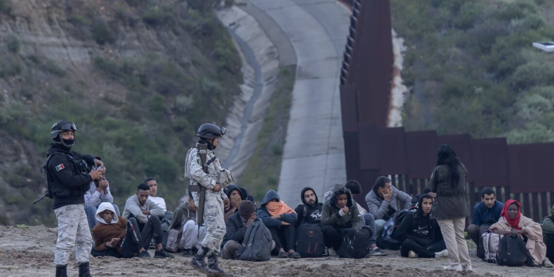 Alerta HRW que Influencia de Trump Agravó Abusos de Derechos Humanos en Latinoamérica
