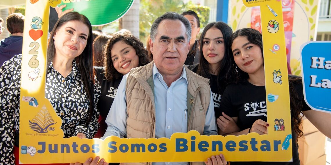 El Rector Jesús Madueña pone en marcha la Feria de la Salud 2026 en la Preparatoria Emiliano Zapata, reafirmando su compromiso con la cultura de la prevención y el bienestar estudiantil