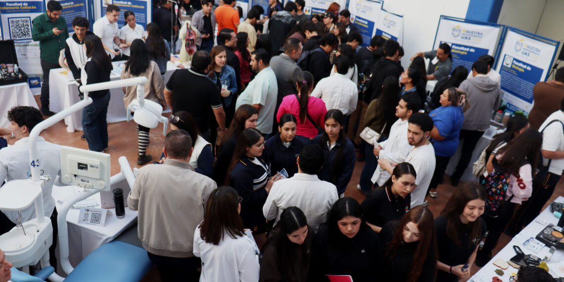 ¡Experiencias que orientan! Destacan estudiantes de bachillerato la XX Muestra Profesiográfica 2026 como clave para su futuro en la UAS