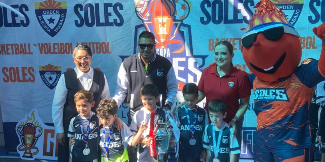 ¡Orgullo y deporte! El Colegio Sor Juana se luce en la Clausura de la Copa Soles 2026