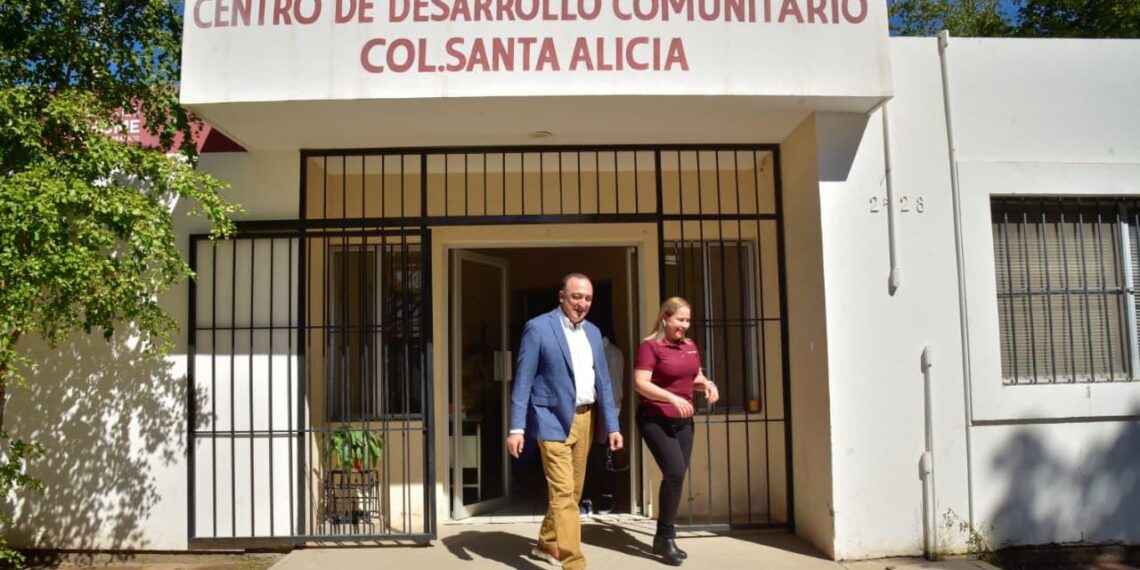 Antonio Menéndez supervisa construcción de aulas en Centros de Desarrollo Comunitarios Santa Alicia y Siglo XXI con inversión de 2.4 mdp