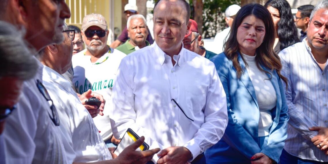 Presidente Antonio Menéndez atiende en el ejido 9 de Diciembre llamado ciudadano