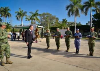 Ejército Mexicano entrega reconocimientos y destaca coordinación con autoridades