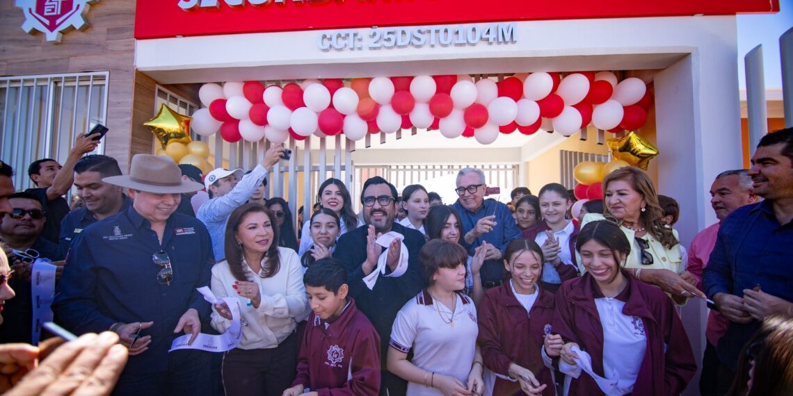 “La promesa se cumplió”; alumnos agradecen a Rocha y a Juan de Dios Gámez inauguración de Secundaria Técnica 101 Valle Alto