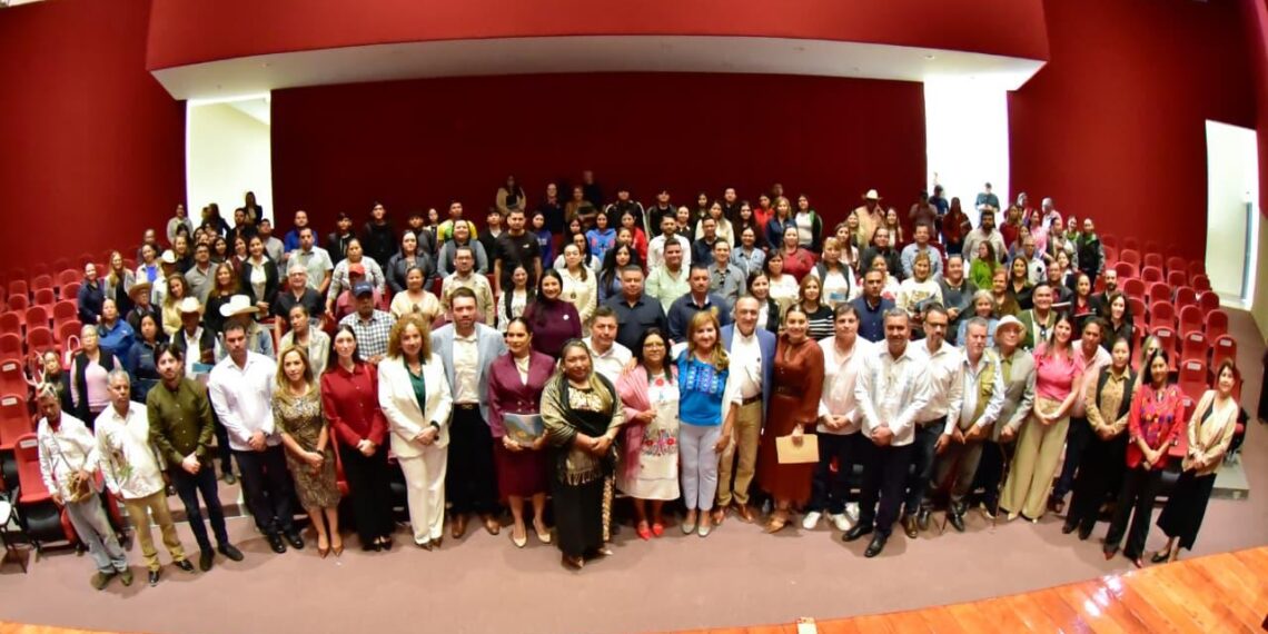 Realizan en la UAIM el taller “Voces de Sinaloa” para sensibilizar sobre la lengua Yoreme-Mayo