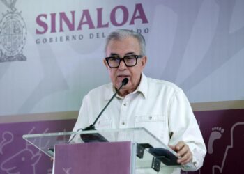 Licencia permanente propuesta del Gobernador Rocha, representará un ahorro importante para los sinaloenses