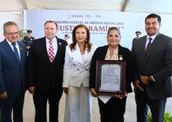 La Profa. Ramona Calderón Hernández es galardonada con el Premio Estatal al Mérito Social “Agustina Ramírez” 2026
