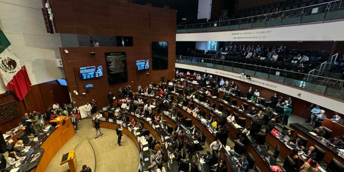 Aprueba Senado reforma para reducción de la jornada laboral