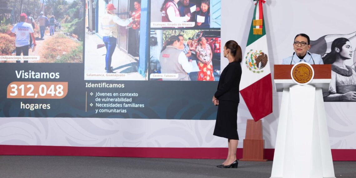 Presidenta Claudia Sheinbaum resalta reducción de 44% en los homicidios dolosos a nivel nacional; representan 38 homicidios diarios menos