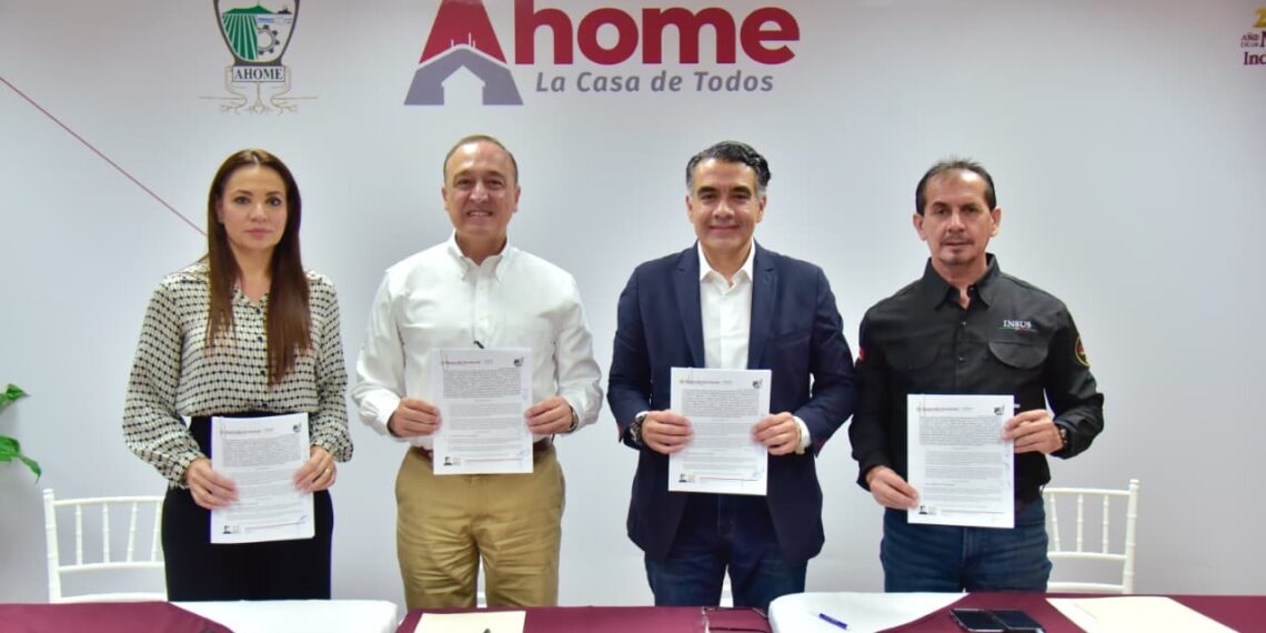 ¡Histórico! Ahome es primer municipio del país en firmar convenio con INSUS para otorgar escrituras en predios irregulares