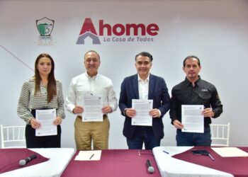 ¡Histórico! Ahome es primer municipio del país en firmar convenio con INSUS para otorgar escrituras en predios irregulares