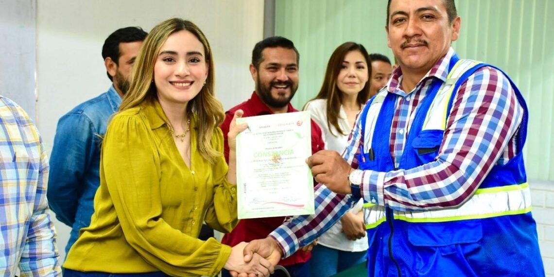 Clausura ICATSIN curso de diseño de Sistemas Fotovoltaicos Residenciales en Los Mochis