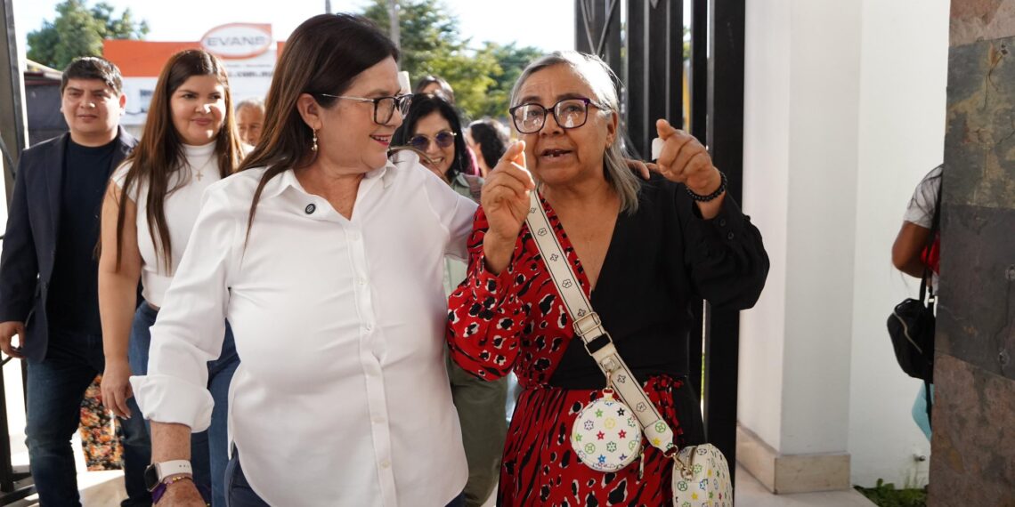 Rumbo a 2027: El “diálogo” millonario de Imelda Castro que huele a campaña anticipada