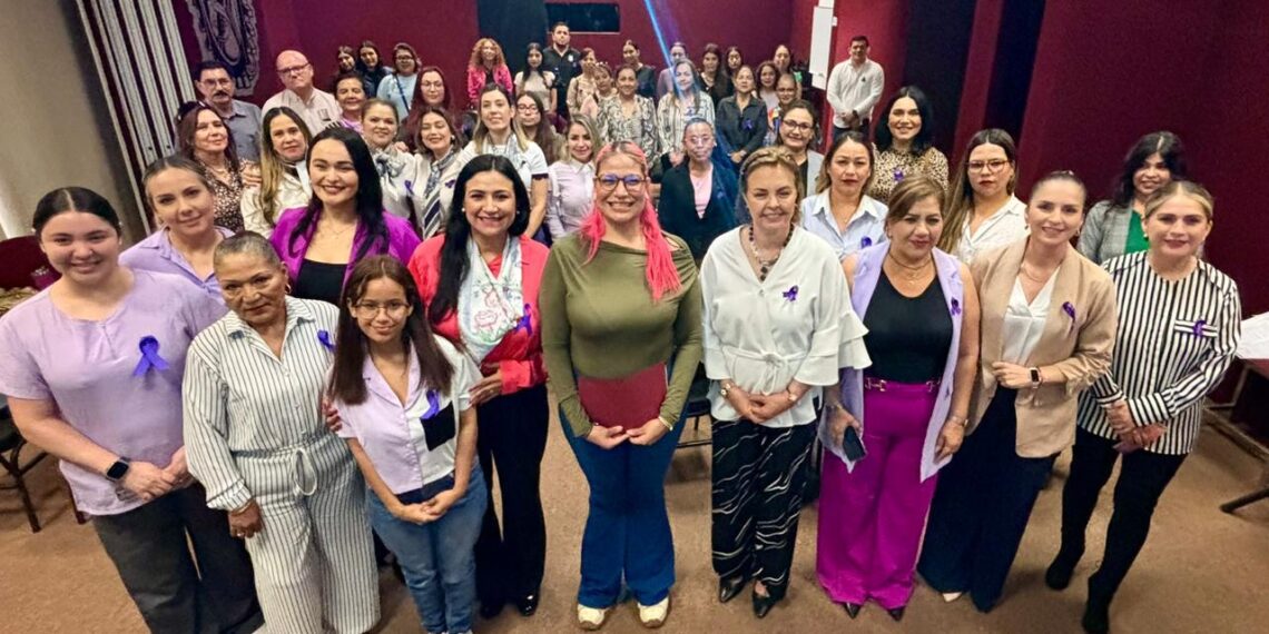 Destacan avances y retos en los derechos de las mujeres durante conferencia en Los Mochis