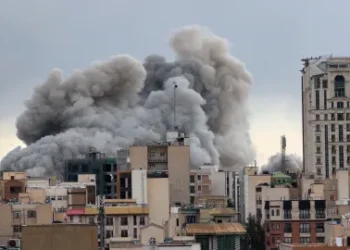 Pentágono advierte que hoy martes 10 de marzo será el “día más intenso” de bombardeos en Irán