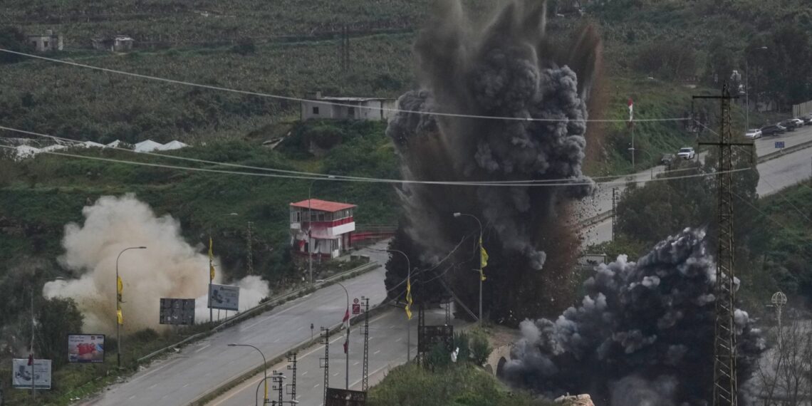 Ejército de Irán Se Burla de Trump por Afirmar que Washington Negocia con Teherán