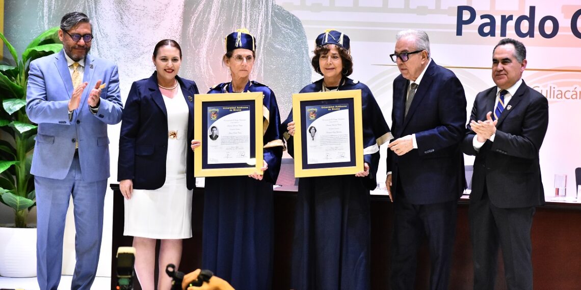 Entrega de Doctorado Honoris Causa a las científicas Annie Pardo Cemo y Rosaura Ruiz Gutiérrez, reflejo del quehacer y esencia de la Universidad