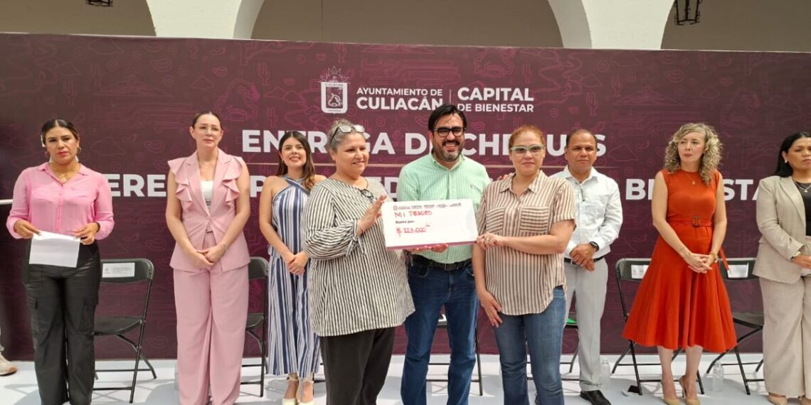 Miles de mujeres transforman su futuro en Culiacán: más de 13 mil créditos con Mujeres Emprendedoras por el Bienestar
